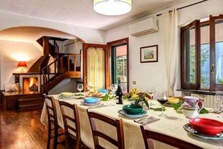 Gocce Villas - Villa De Flores Country Style Villa With Pool Massa Lubrense Ngoại thất bức ảnh